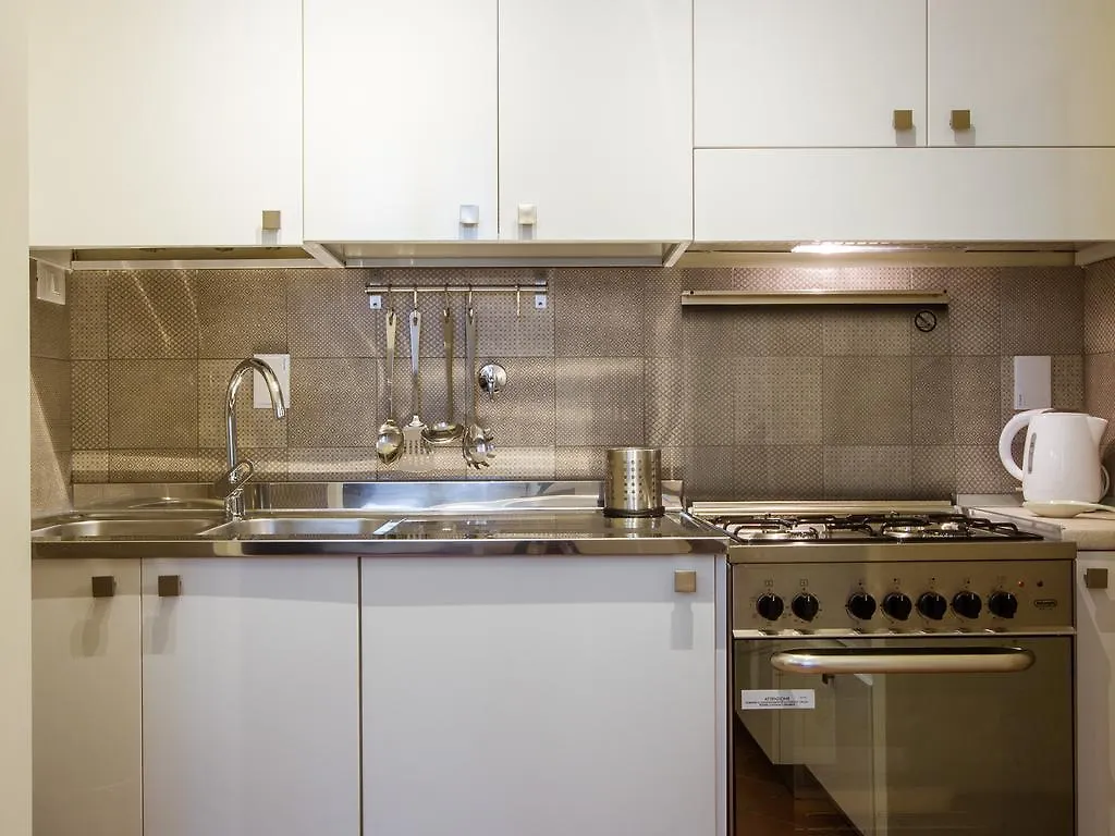 Apartments Florence - Alfani Michelangelo 0*,  Italien